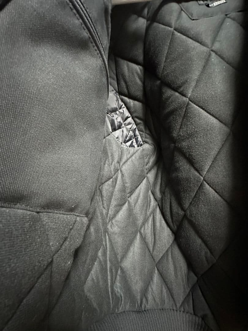 carhartt ブラックジャケット XL ルーズフィット