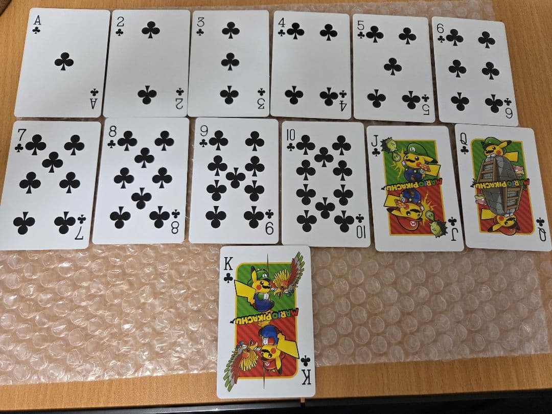 【即購入可】マリオピカチュウ トランプ