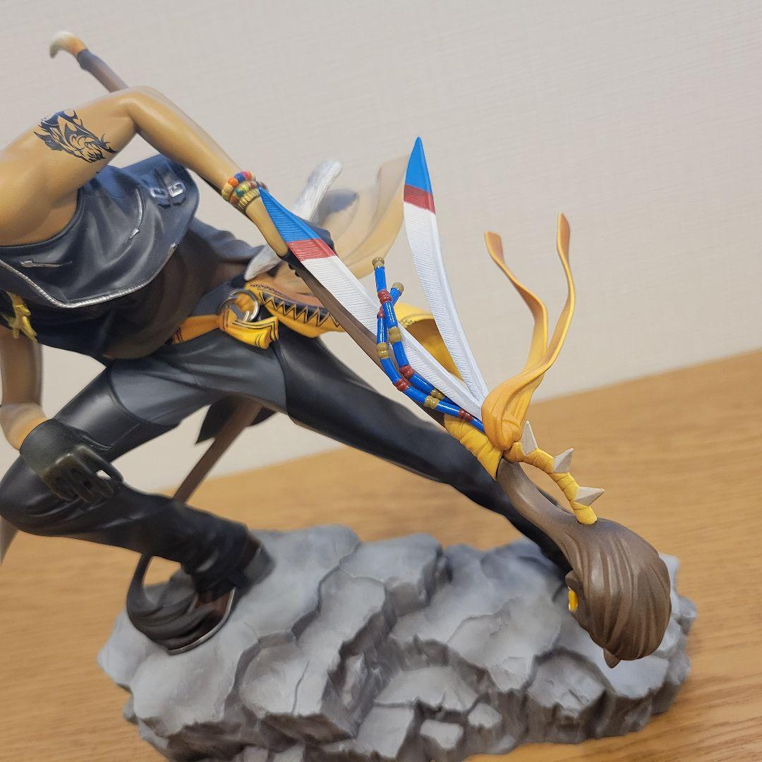 ツイステ レオナ・キングスカラー フィギュア　1/8 アニプレックス