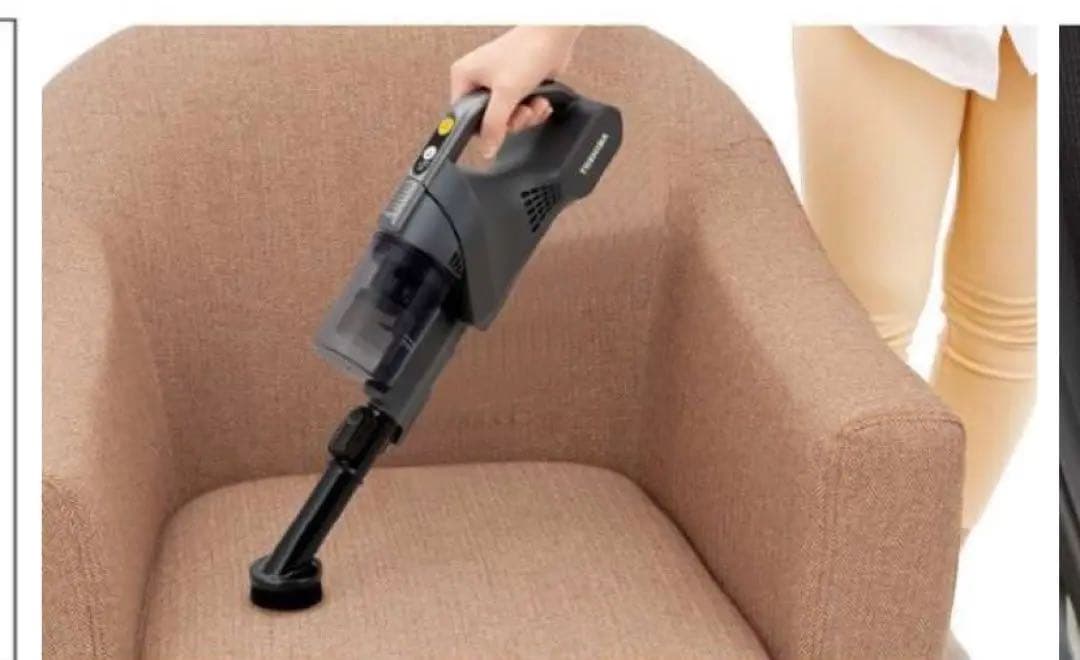 ほぼ新品⭐️女性とシニアにも軽い⭐️TOSHIBAハンディークリーナー