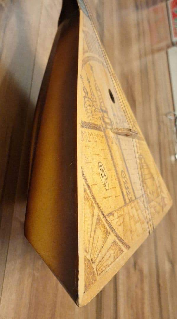 バラライカ (ロシアの民族楽器)