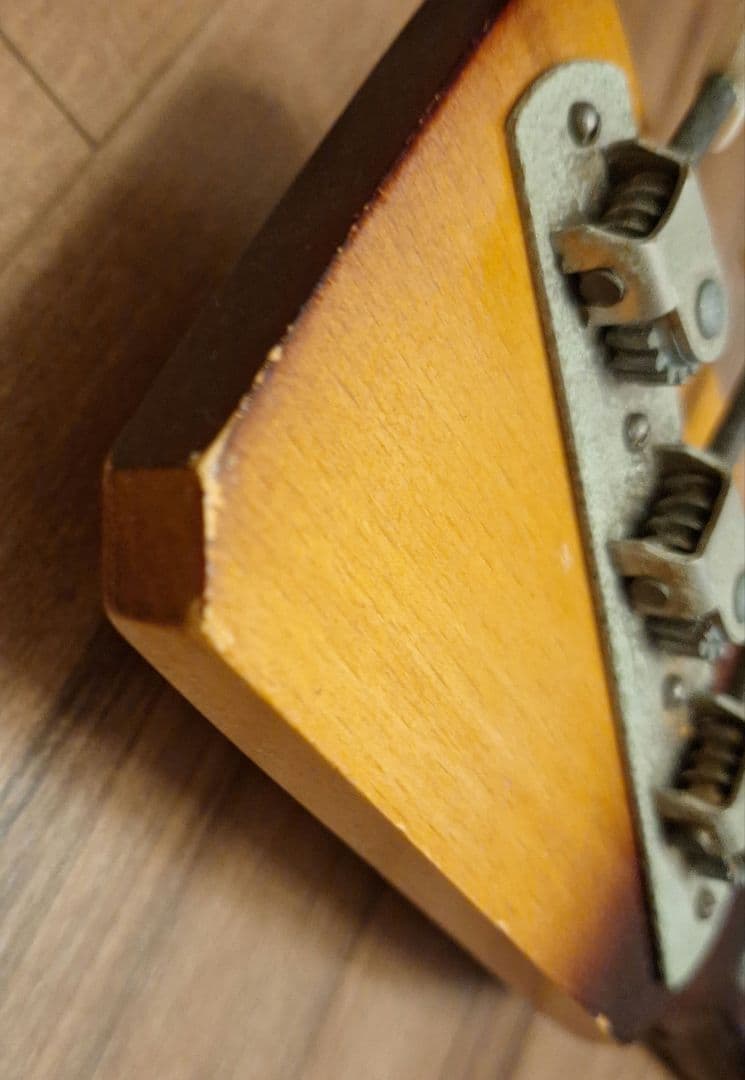 バラライカ (ロシアの民族楽器)