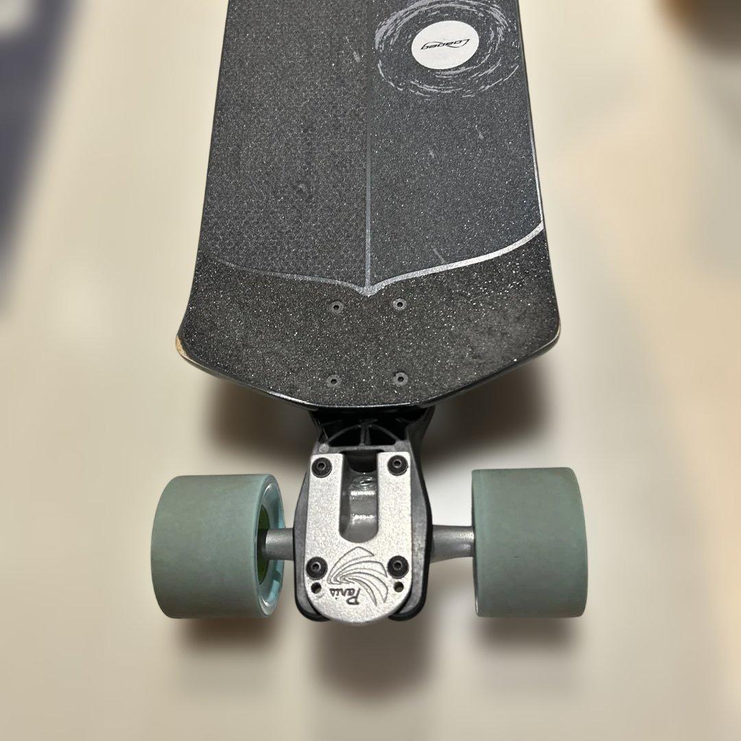 ローデッド　ファゾム　 ウィール、ベアリング無し