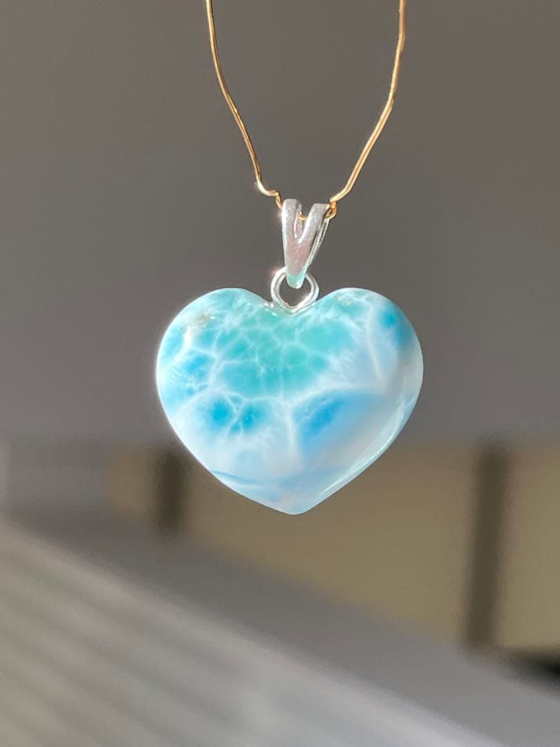 天然石☆品質良し！ラリマーハート型ペンダントトップ☆濃いブルー