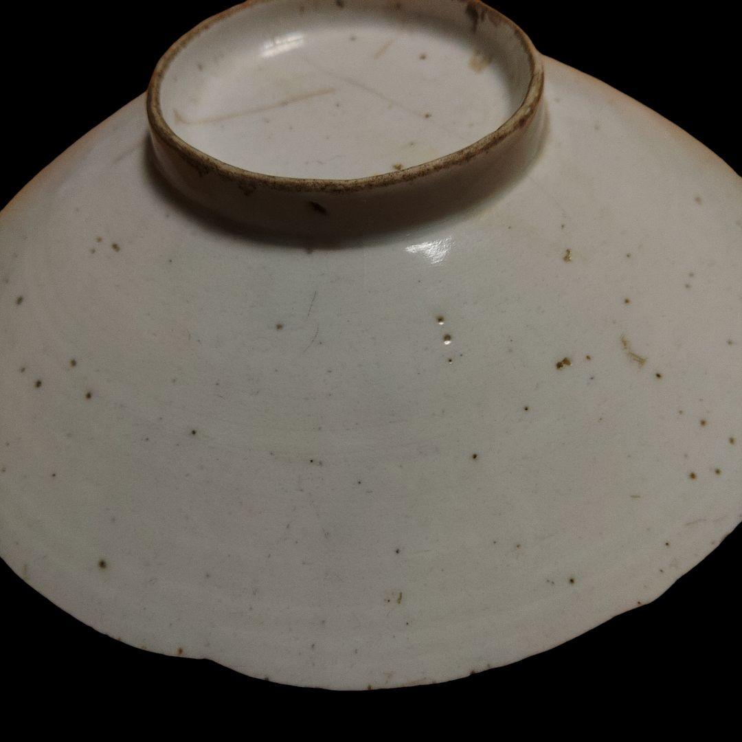 李朝　白磁地文入小皿　朝鮮美術　時代物