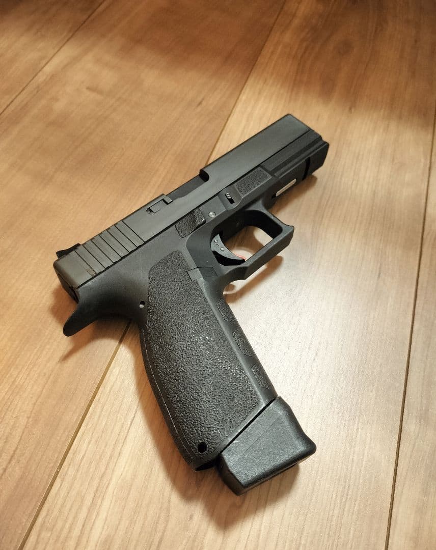 ストライカー9　カーボネイト