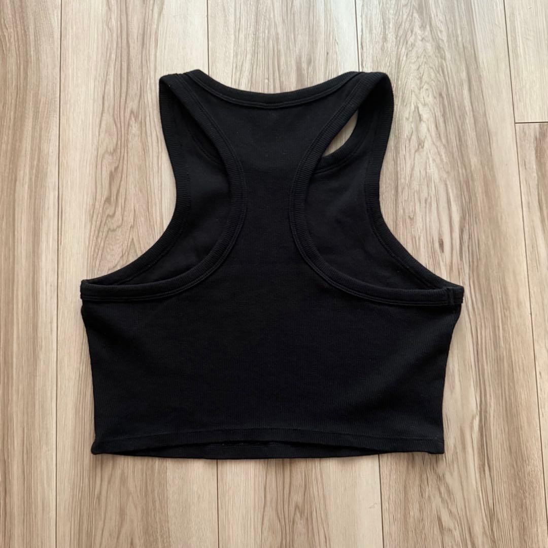 【美品/大人気】Alo Yoga アロヨガ 定番タンクトップ 黒 S