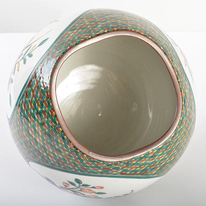 九谷焼 三代三ツ井為吉作 色絵草花文 飾壷 共布共箱 V R6833B - メルカリ