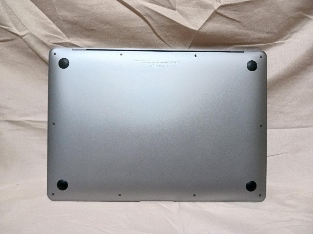 i5/16/256 バッテリー換済　MacBook Air 13　A1932