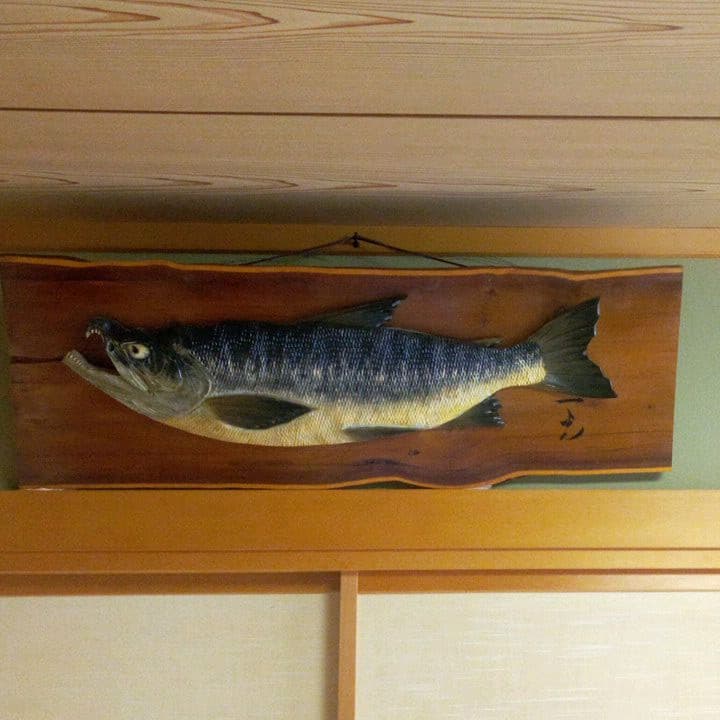 鮭 木彫り 一光作 - メルカリ