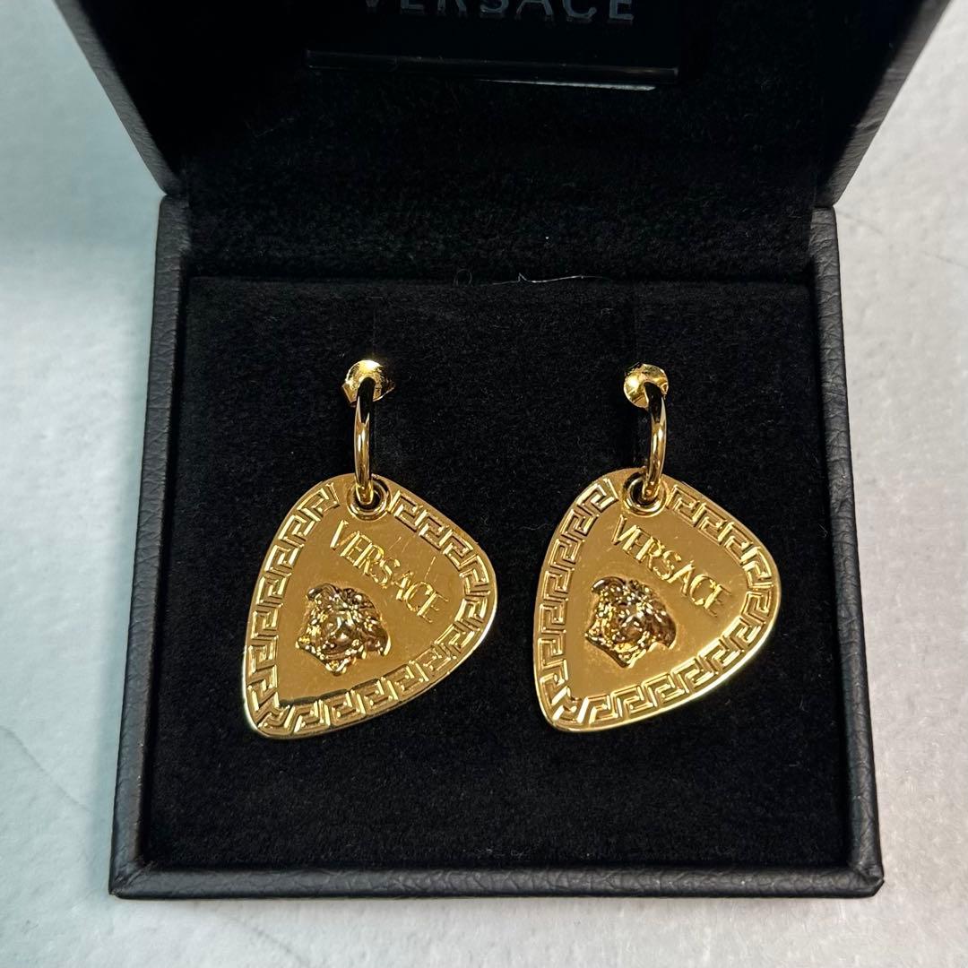 定価7万☆正規品 Versace ヴェルサーチ メデューサ ギターピック ピアス