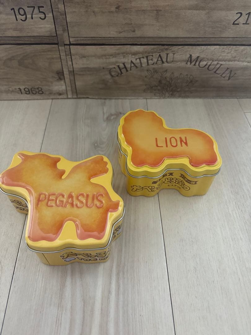 たべっこどうぶつ ペガサスとライオンの空き缶セット - メルカリ