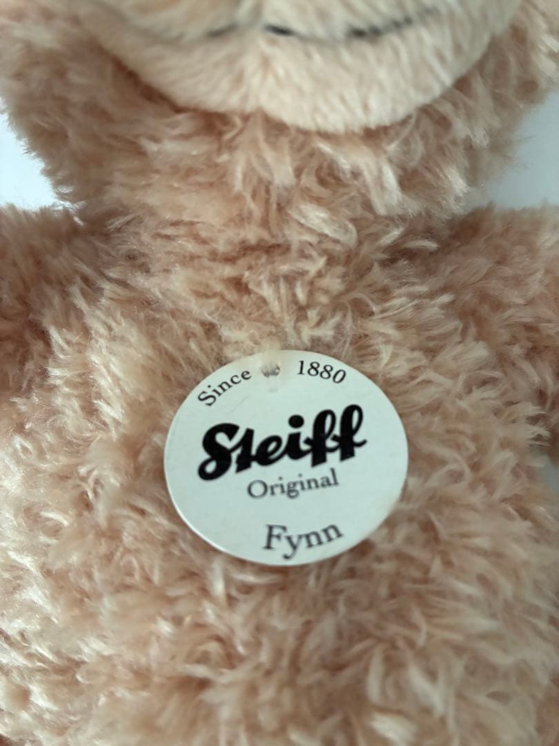 Steiff シュタイフ テディベア ぬいぐるみ Fynn フィン サンタ - メルカリ