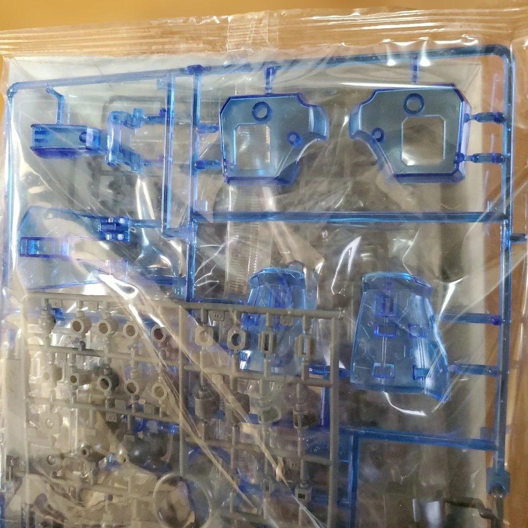 1/100 MG ザクII F2型 (ブルークリアバージョン)