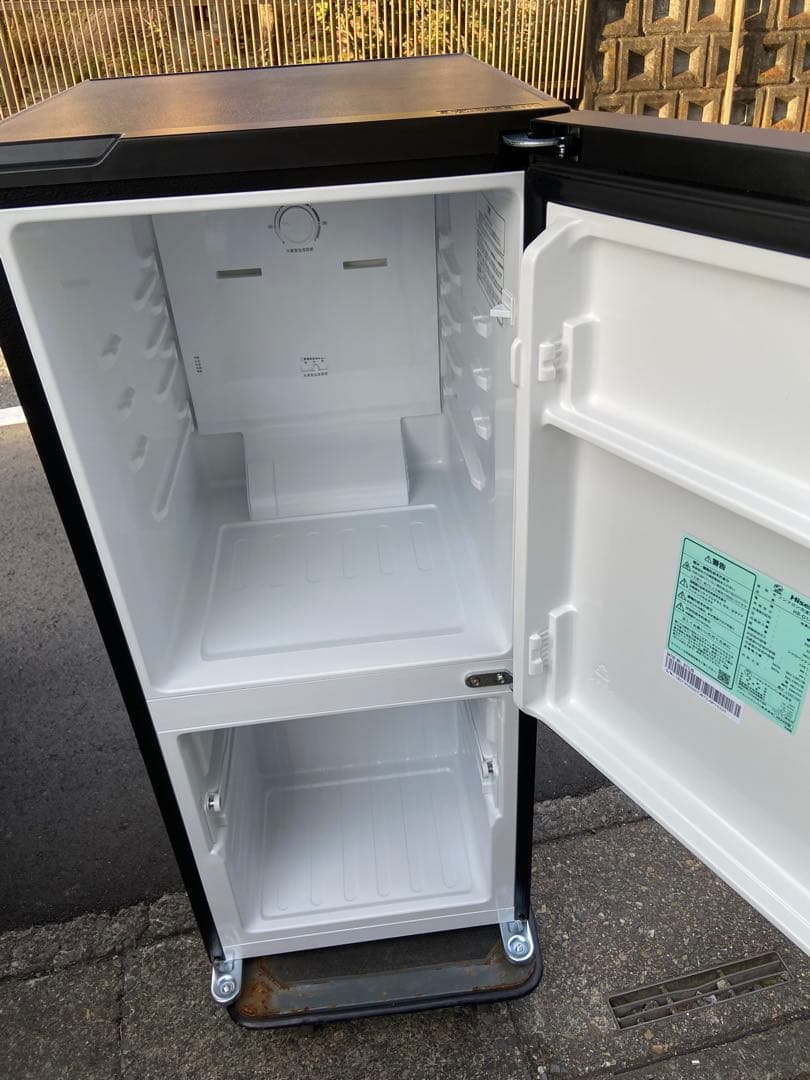 H769 Hisense 2024年製 135L 冷蔵庫 ブラック