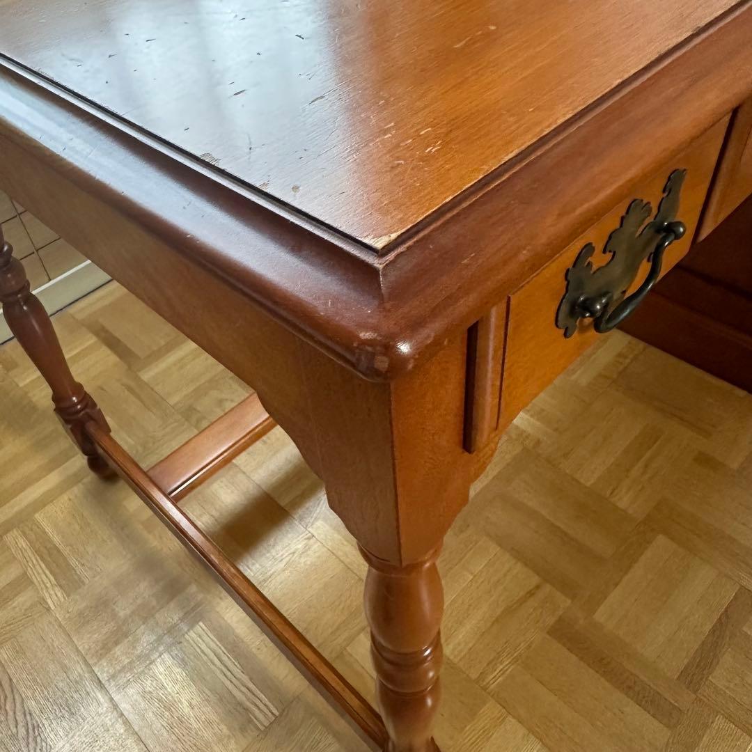 横浜クラシック家具ダニエル 樺桜片袖机