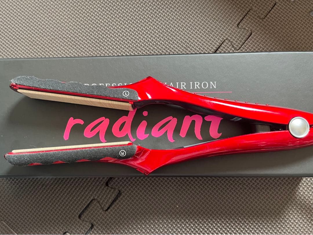 B next RADIANT SILK PRO IRON 28MM RED