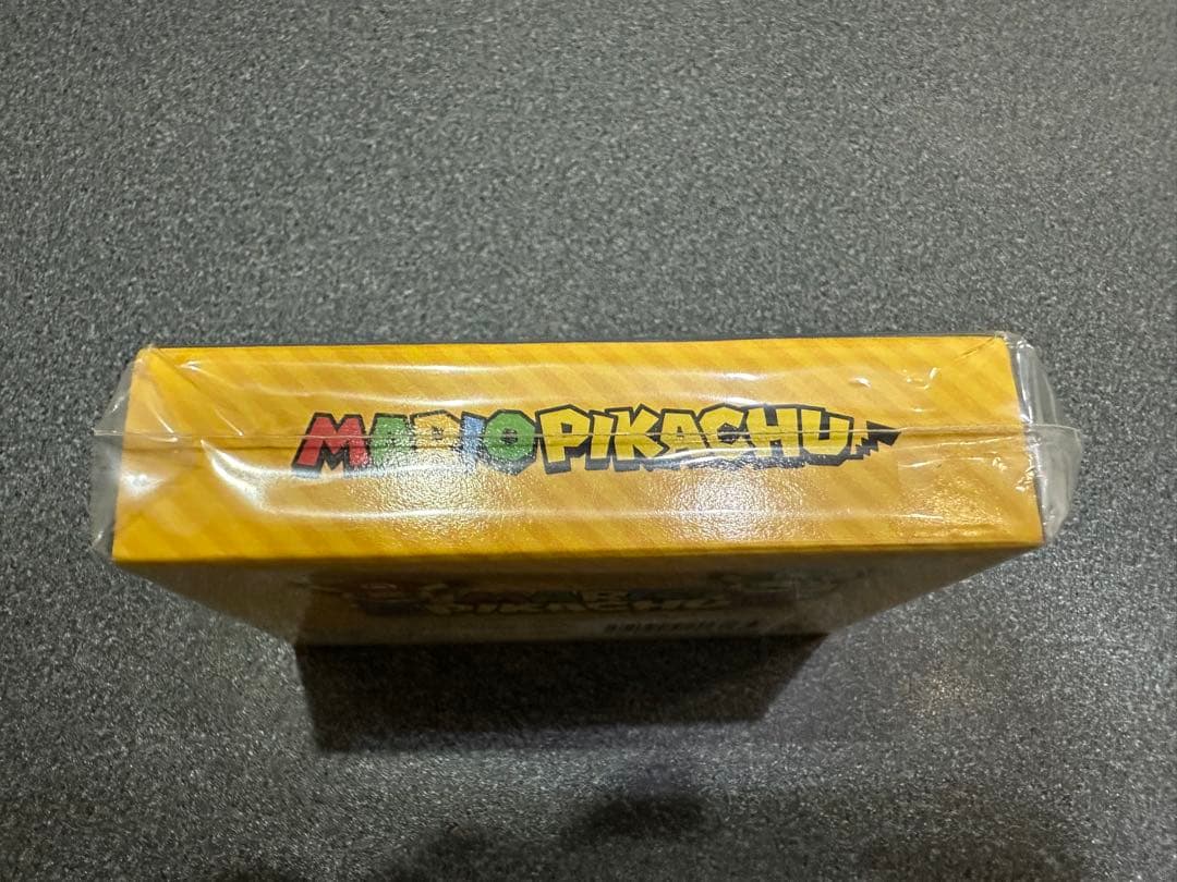 新品未開封品　ポケモンセンター マリオピカチュウ トランプ シュリンク付き