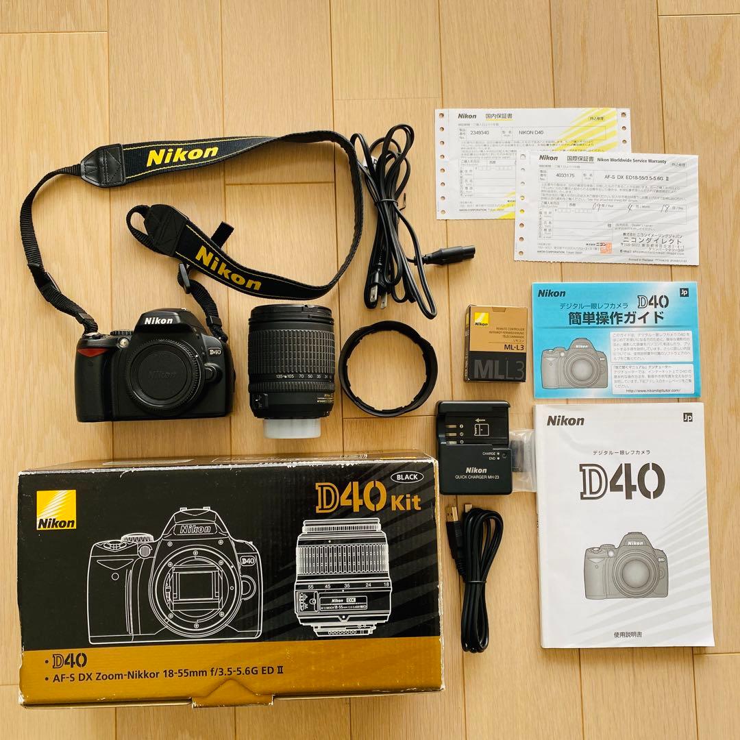 ◇NIKON D40◇伝説の小型軽量 希少名器◇高倍率18-135㎜レンズセット
