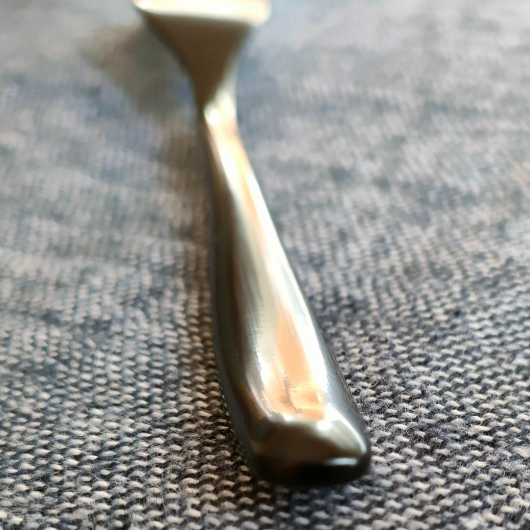 伏見眞樹さん作 漆のディナーフォーク