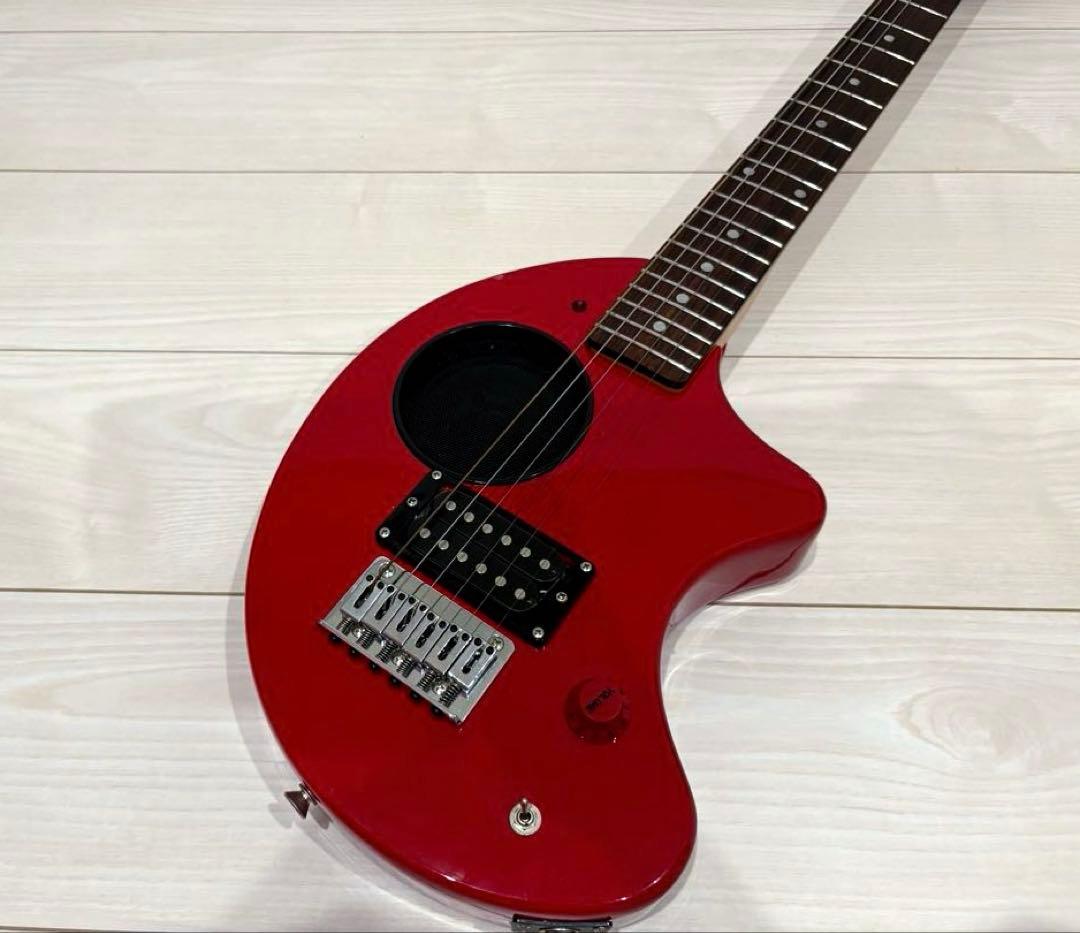 Fernandes ZO-3 Red フェルナンデス　ゾーさん　アンプ内蔵ギター