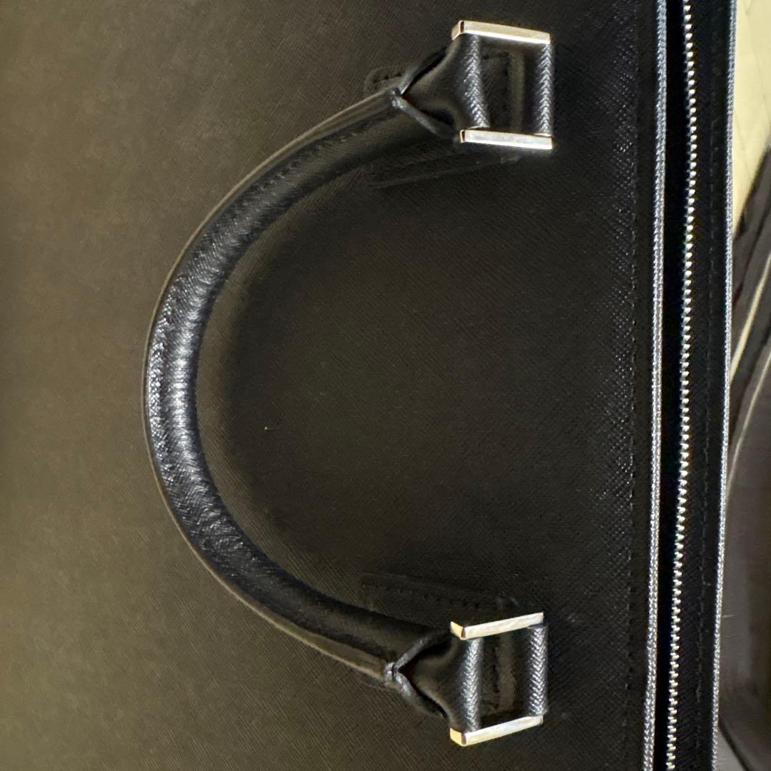 BURBERRY 本革 ビジネスバッグ【新品未使用】