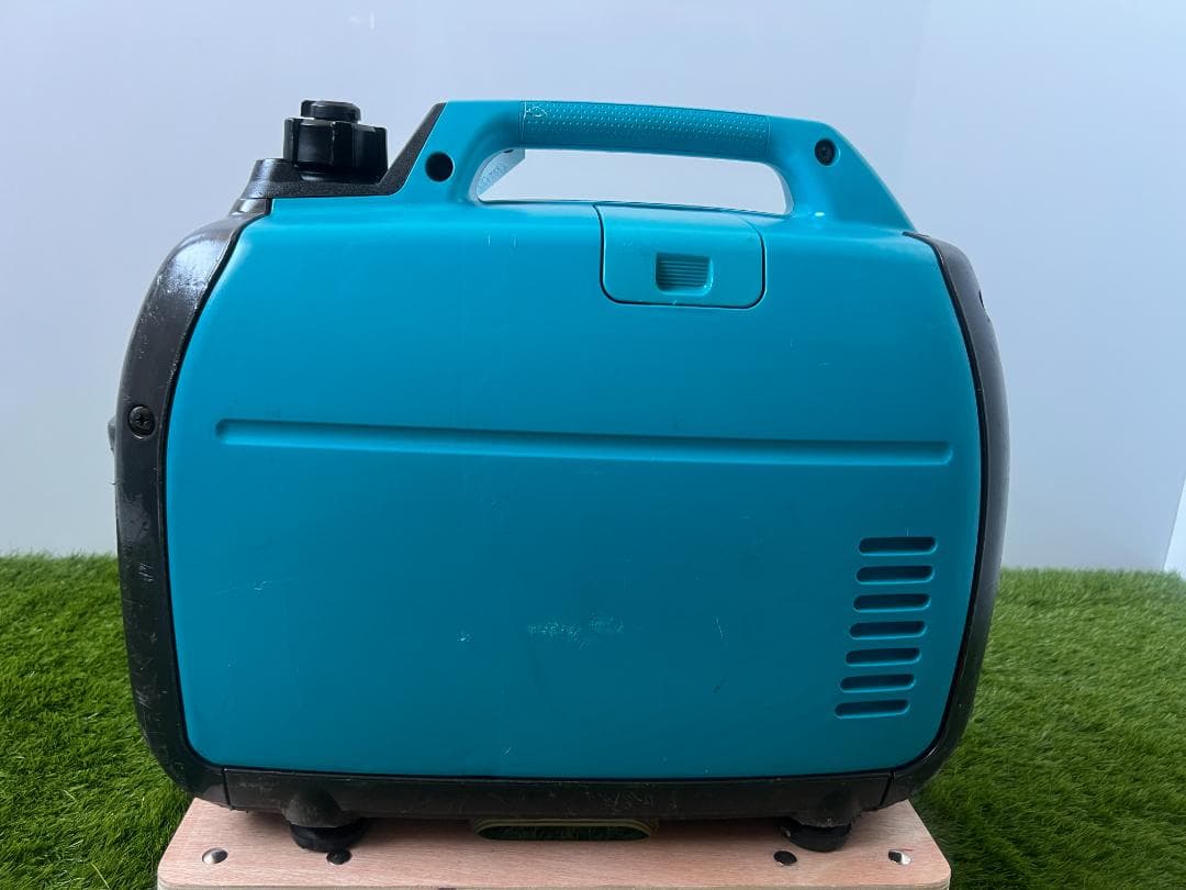 動作良好・保証付】エアーマンAIRMAN インバーター発電機 HP1600SV