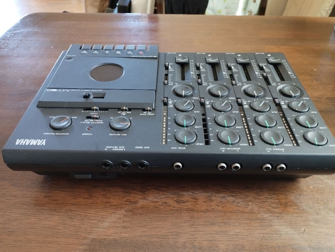 YAMAHA MT50　4トラックカセットMTR