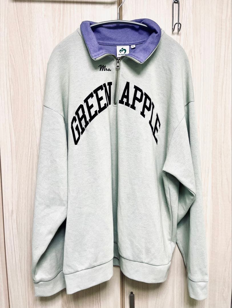 Mrs. GREEN APPLE スプリンググッズ ハーフジップ スウェット - メルカリ