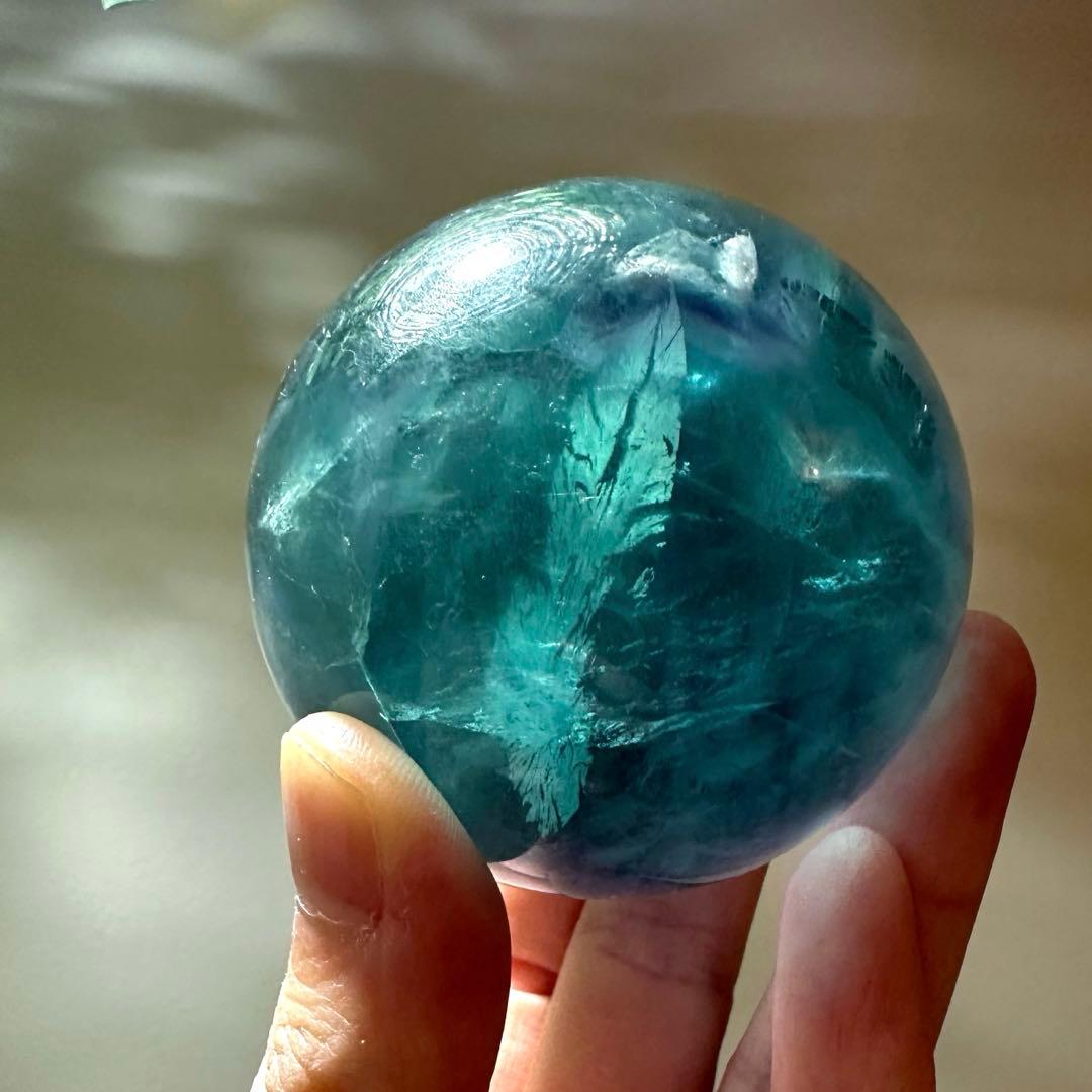 ブルーフローライト スフィア 5.9㎝368g マリンブルー 透明 フロー