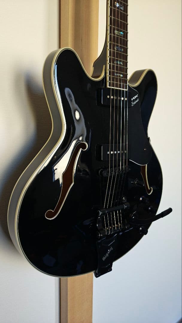 Vox Bobcat V90 with Bigsby ブラック