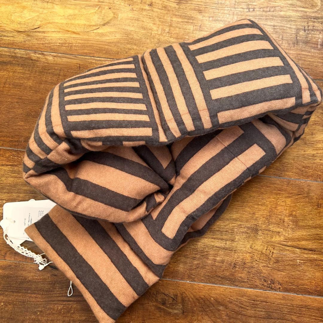 新品 mina perhonenミナペルホネン ダウンマフラー カシミヤ - メルカリ