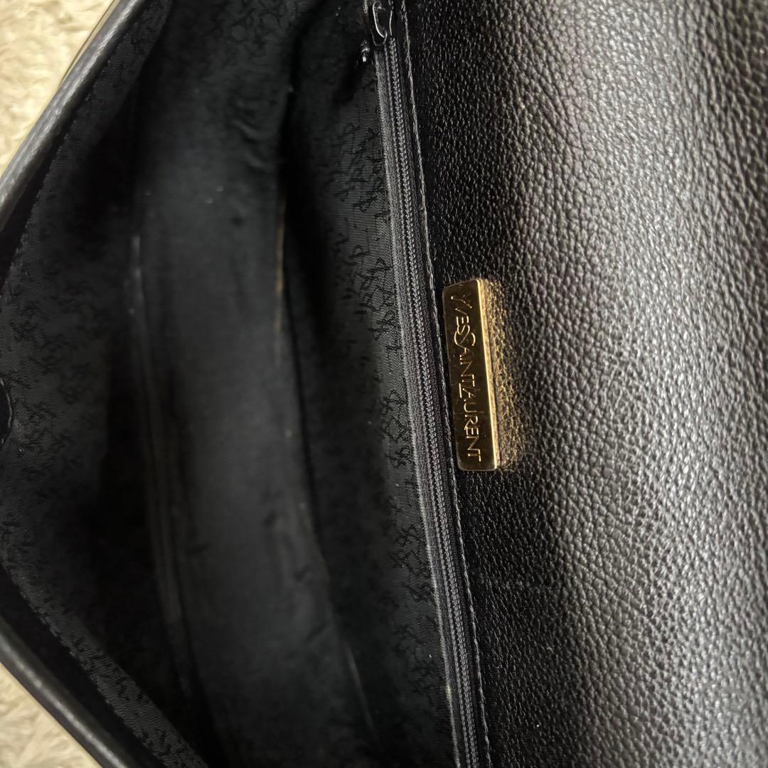 イヴサンローラン YSL ショルダーバッグ カサンドラ レザー 本革 ブラック