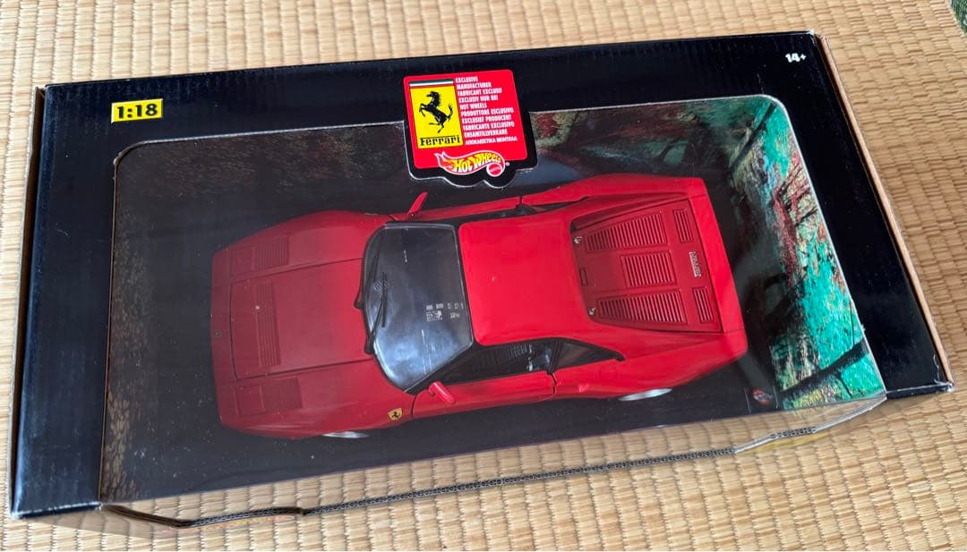 ミニカー Hot Wheels Ferrari 288 GTO 1:18
