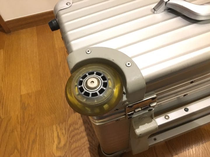 良品】 TUMI トゥミ ガーメントキャリー 4ウィール 22038D2 良品