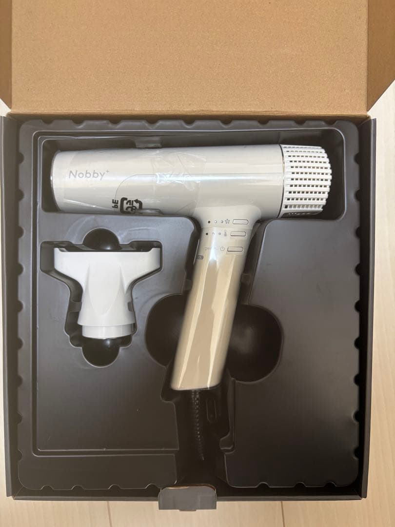 【未使用】NOBBY+ プロテクトイオン　ドライヤー　ホワイト　ND340A