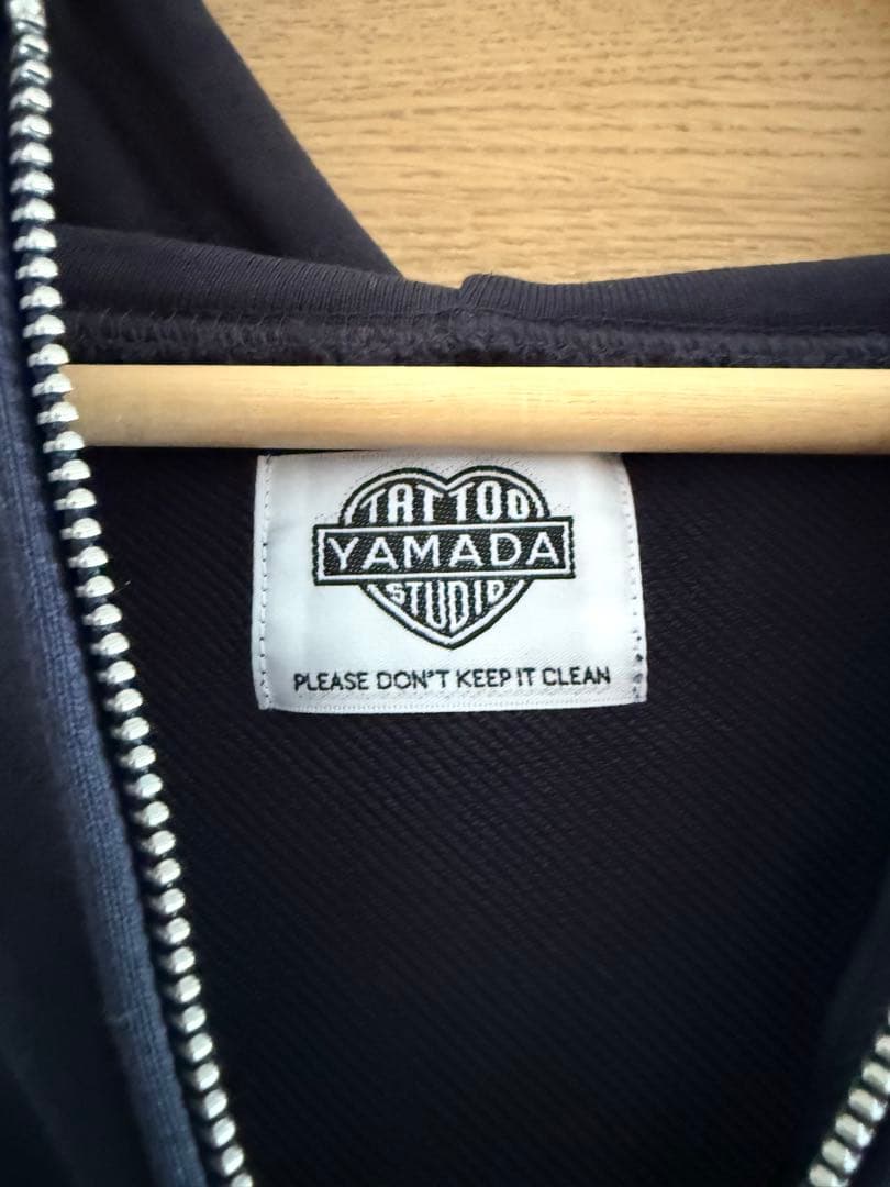 tatoo studio yamadaネイビージップパーカー L