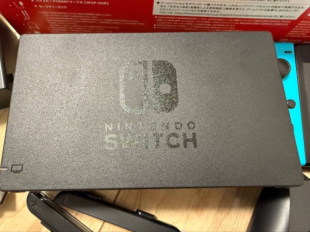 s*o様 Nintendo switch 本体　マイクロSDカード128GB付