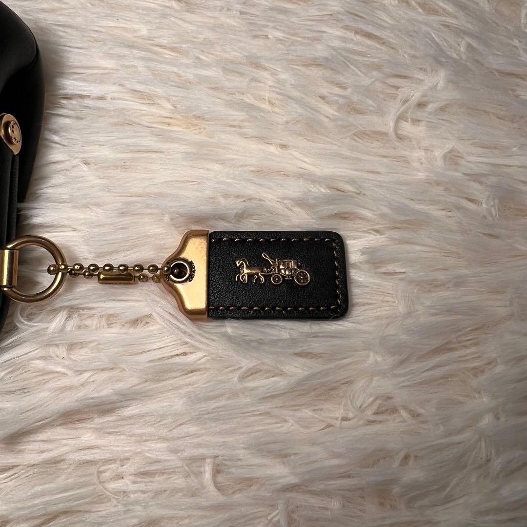 新品・未使用　※難あり　COACH キスロック ケース　がま口財布　レザー