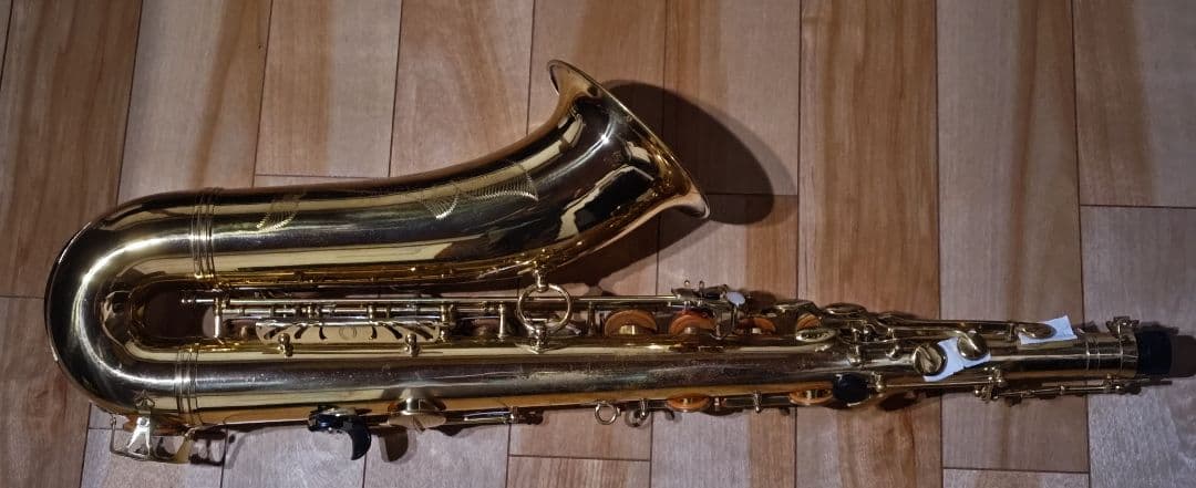 GLORIA　グロリア　テナー・サックス　JAZZ 吹奏楽　ハードケース付き