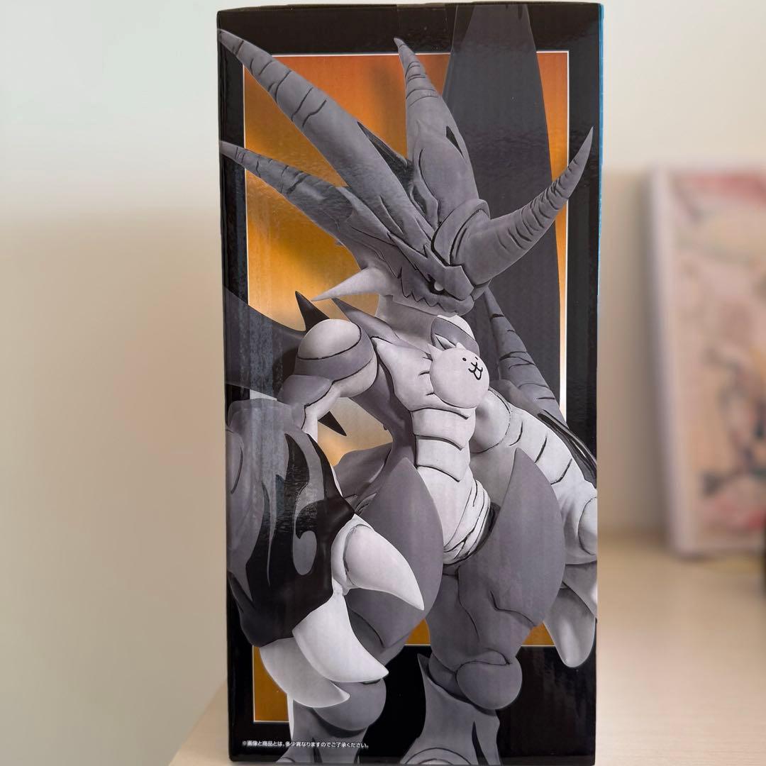 一番くじ A賞 覚醒のネコムートフィギュア - メルカリ