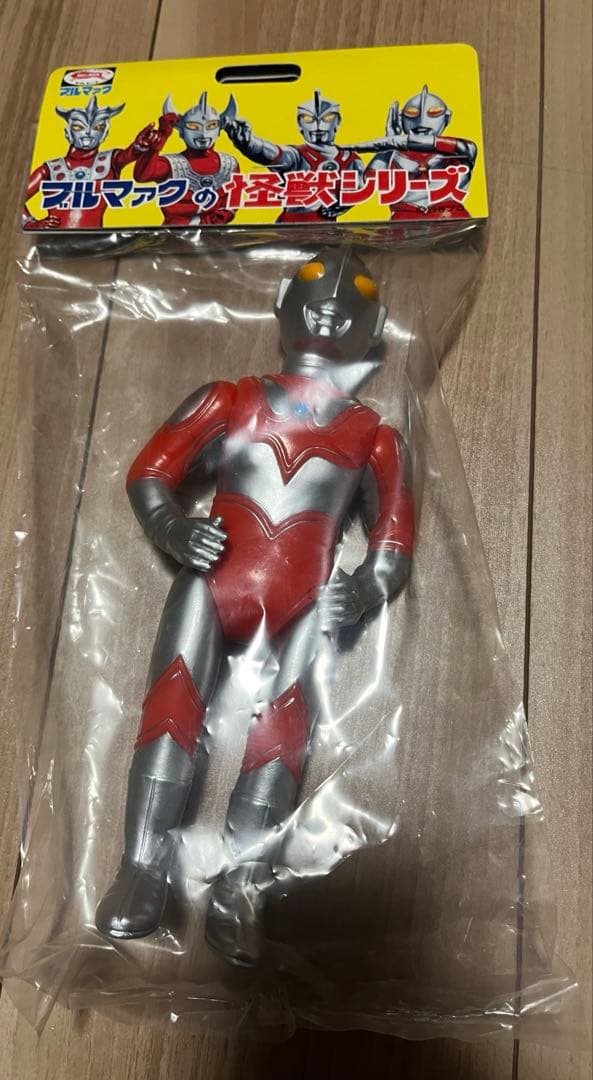 新品未開封 ブルマァク S 帰ってきたウルトラマン Sウルトラマンタロウ
