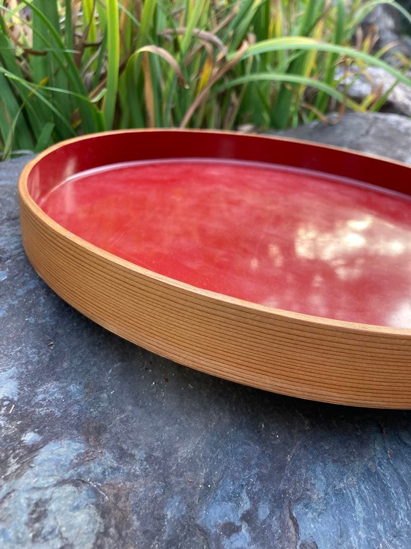 木製楕円形盆 赤色内側