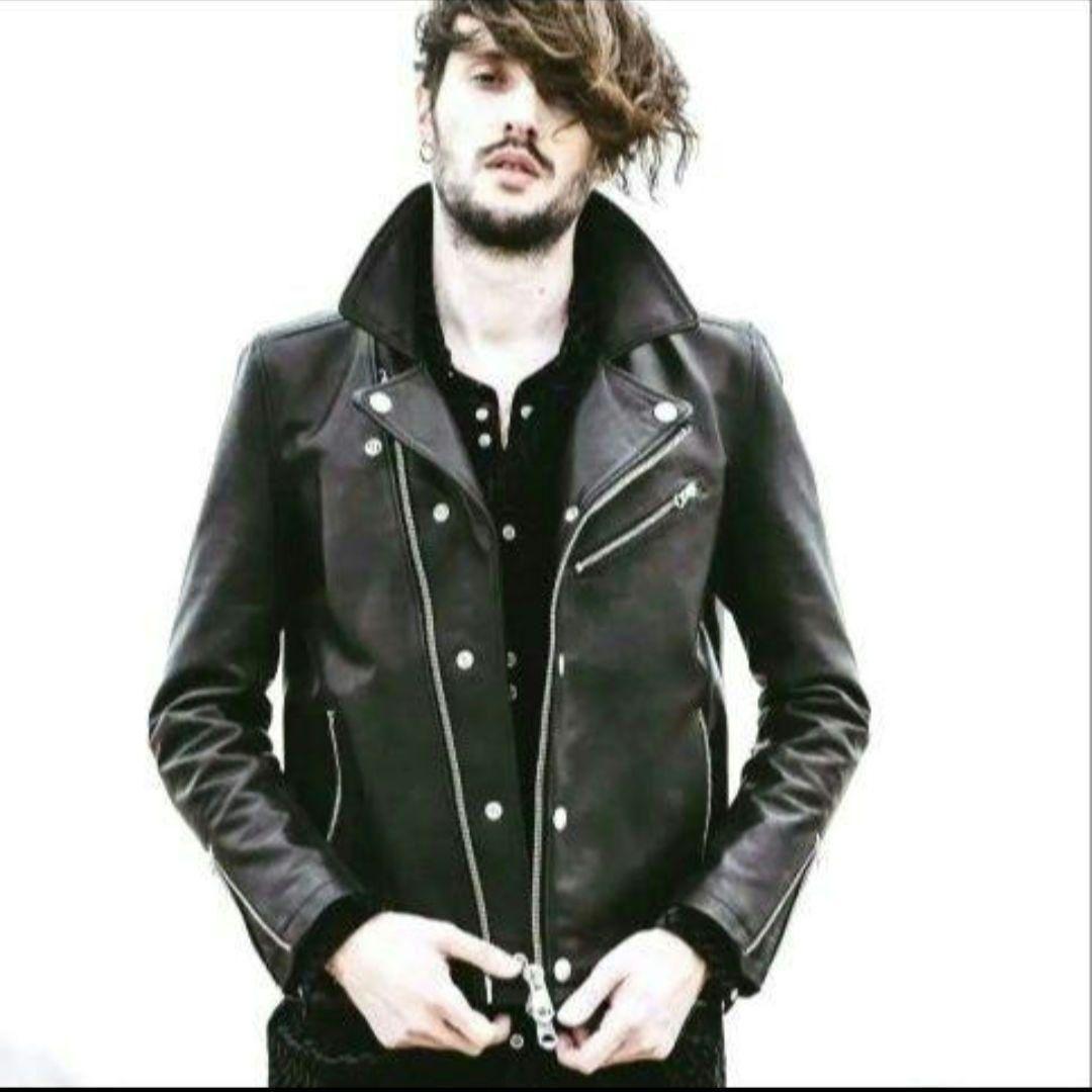 ノーアイディー赤まテーラードライダースzara hareパーカー