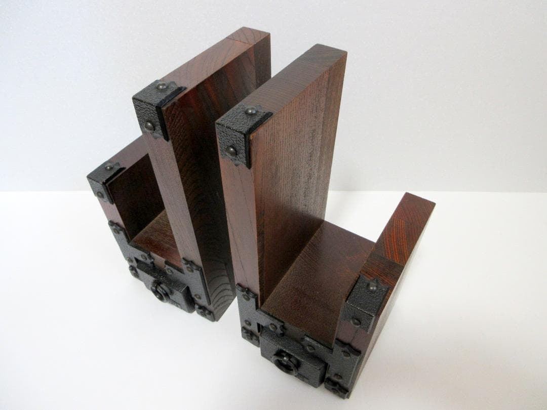 木製 重厚ブックエンド 欅 / 仙台箪笥意匠 木製 重厚ブックエンド 欅