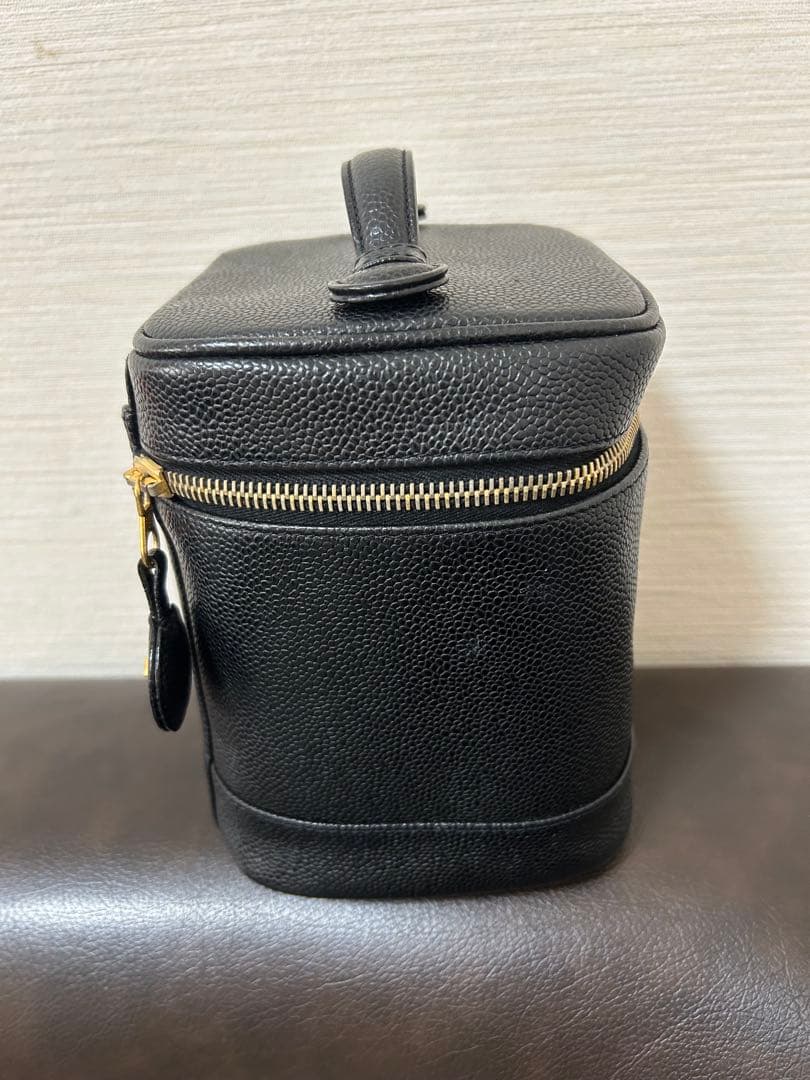 CHANEL ブラックレザー　バニティ