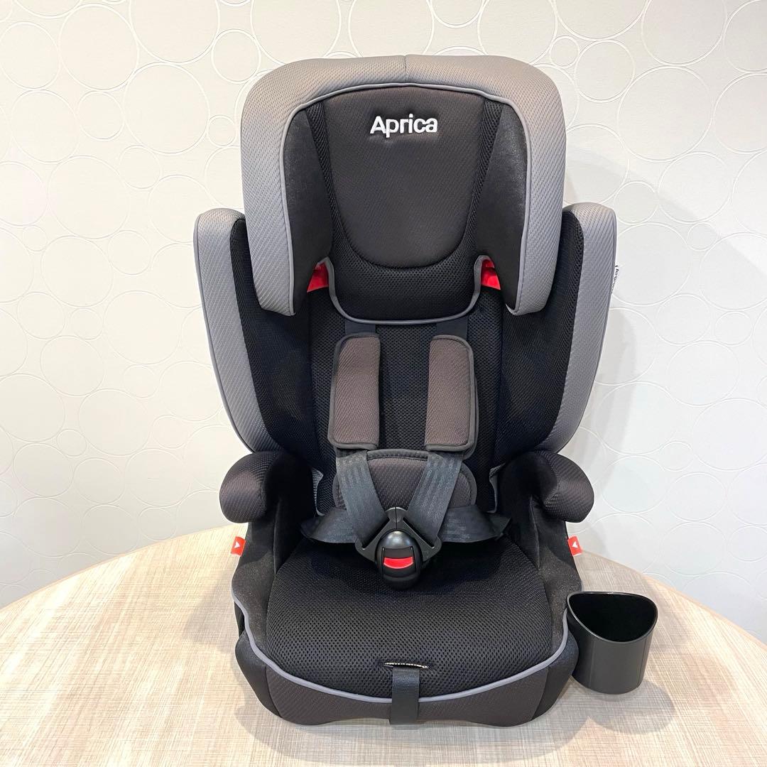 【極美品】Aprica エアグルーヴ チャイルドシート ドリンクホルダー付　黒