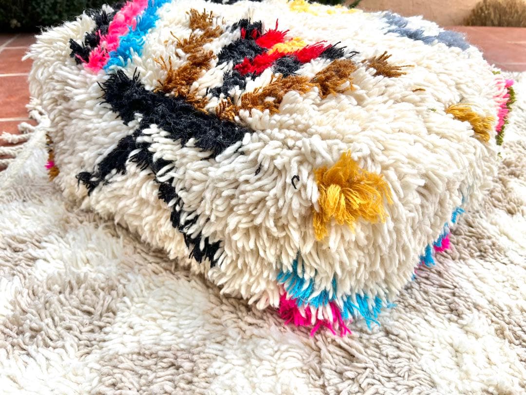 ちびちゃん　モロッコ　プフ　クッション　ラグ　132