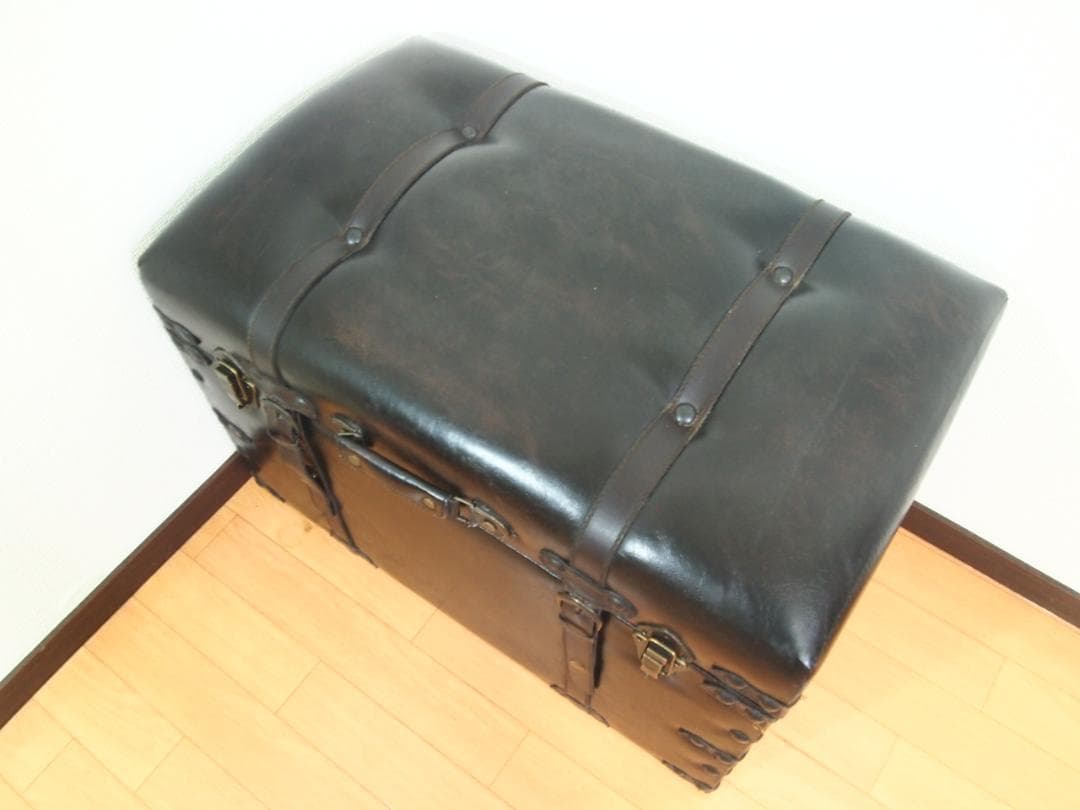 【良品】鋲打ち/革張り 収納スツール/椅子/ベンチ/レコードケース 黒/ブラック