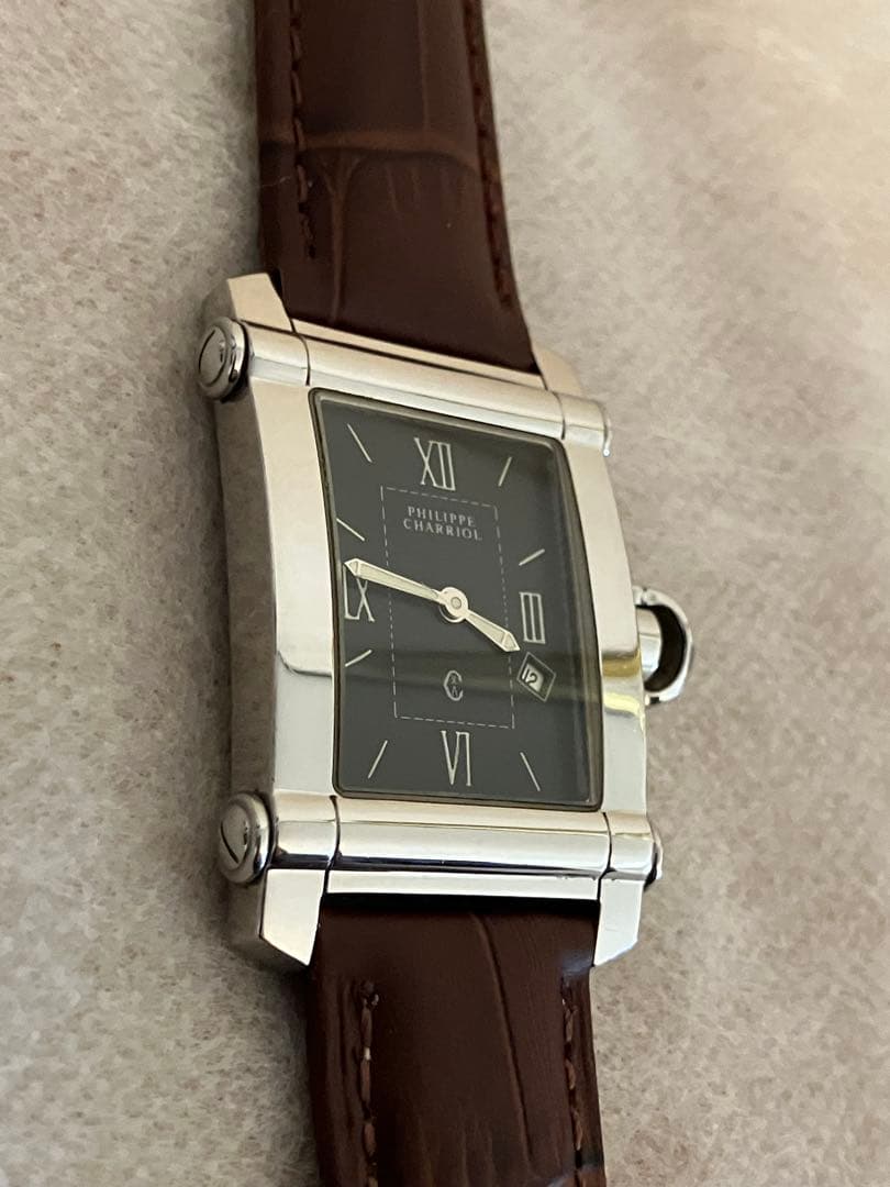 値下げ 稼働★PHILIPPE CHARIAL QZ腕時計 電池、皮ベルト新品
